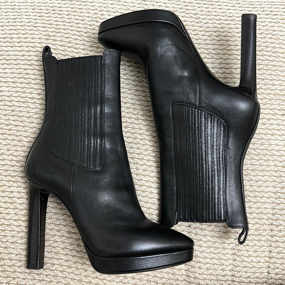Yves Saint Laurent Paris Boots